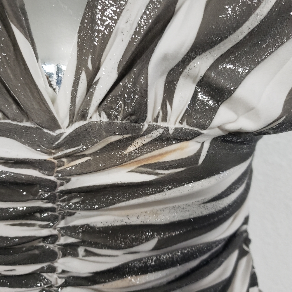 FD | White-Silver-Grey | Dressy Ruched Mini - Picture 3 of 5